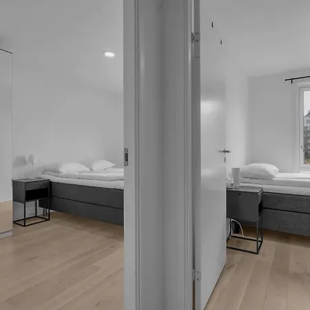 And Modern In Apartament