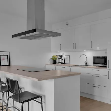 Apartament And Modern In *